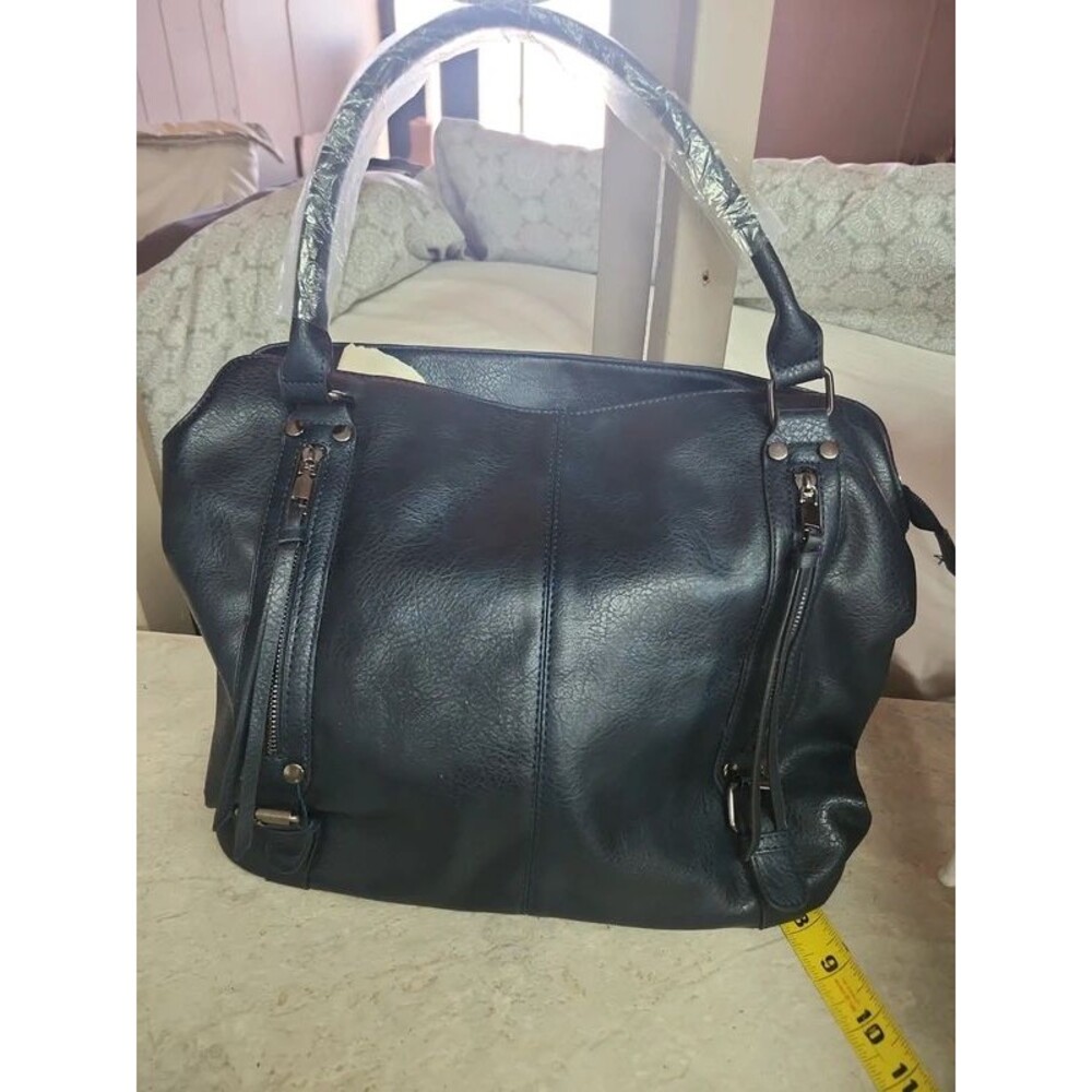 navy blue tote bag